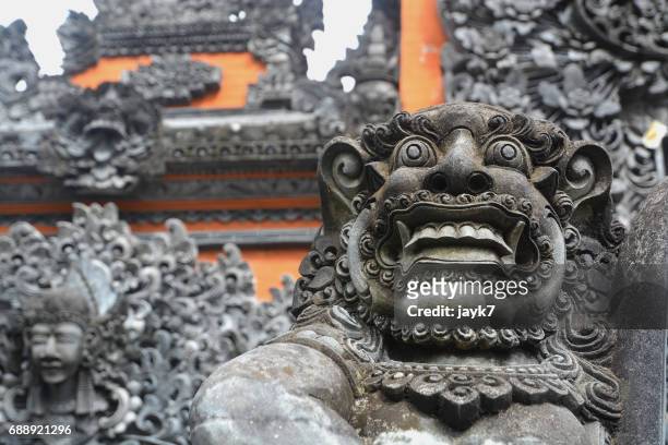 tanah lot temple - jayk7 bali stock pictures, royalty-free photos & images