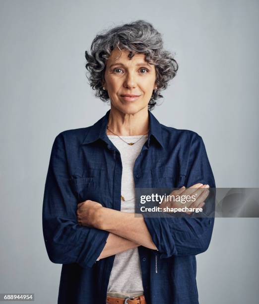 confident about whatever comes my way - portrait styles stock pictures, royalty-free photos & images