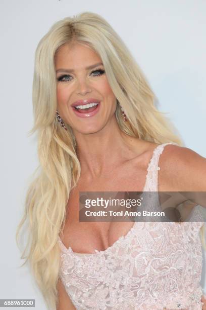 Victoria Silvstedt arrives at the amfAR Gala Cannes 2017 at Hotel du Cap-Eden-Roc on May 25, 2017 in Cap d'Antibes, France.