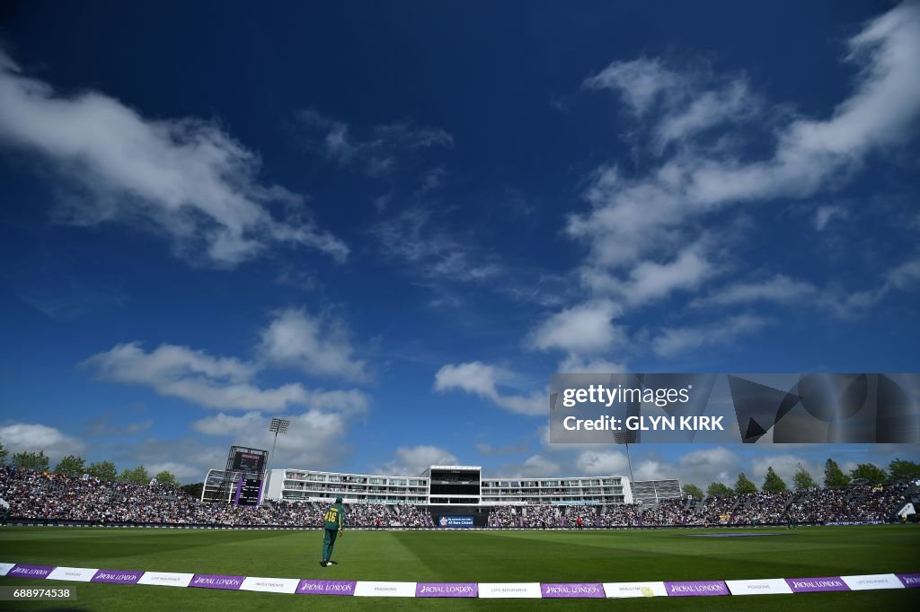 CRICKET-ODI-ENG-RSA