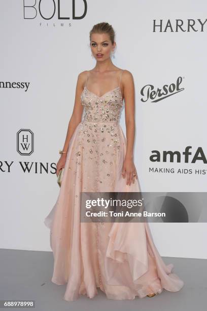 Daphne Groeneveld arrives at the amfAR Gala Cannes 2017 at Hotel du Cap-Eden-Roc on May 25, 2017 in Cap d'Antibes, France.