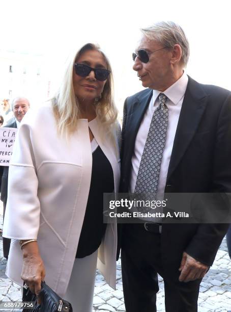 Mara Venier attends the Laura Biagiotti funeral service in Basilica Santa Maria degli Angeli on May 27, 2017 in Rome, Italy.