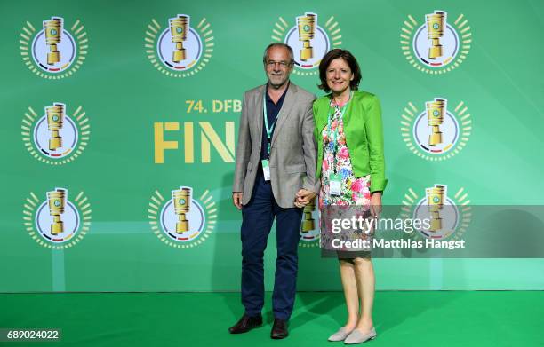 Prime minister of Rhineland-Palatinate Malu Dreyer and her husband Klaus Jensen arrive for the DFB Cup Final 2017 between Eintracht Frankfurt and...