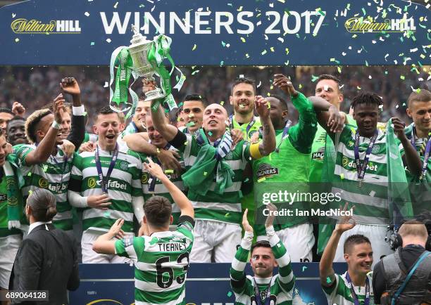 Scott Brown of Celtic lifts the trophy during the William Hill Scottish Cup Final between Celtic and Aberdeen at Hampden Park on May 27, 2017 in...