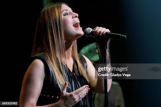 Leire Martinez, vocalist of La Oreja de Van Gogh performs at Centro de Bellas Artes on May 27, 2017 in San Juan, Puerto Rico.