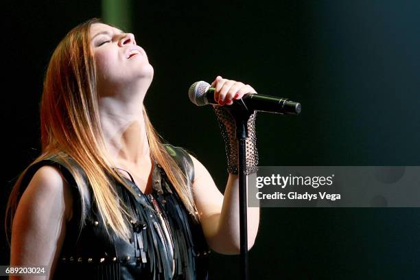 Leire Martinez, vocalist of La Oreja de Van Gogh performs at Centro de Bellas Artes on May 27, 2017 in San Juan, Puerto Rico.