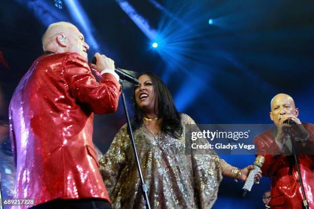 Jerry Rivas 159 Jerry Rivas Stock Photos, High-Res Pictures, and Images - Getty Images