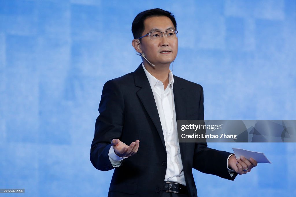 Tencent CEO Pony Ma Huateng Attends Big Data Expo 2017