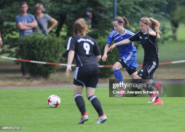 PLayers of Sachsen-Anhalt and Sachsen fight for the ball during a match of the under 14 Girls Federal Cup at Sport School Wedau on May 28, 2017 in...