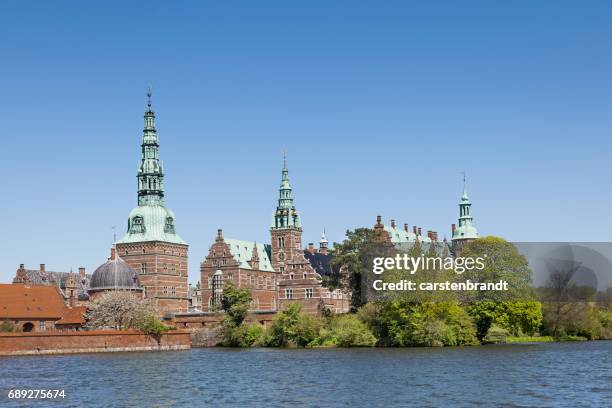 frederiksborg castle - hillerød stock pictures, royalty-free photos & images