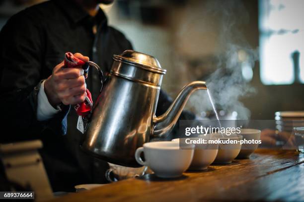 relaxation time coffee imaes - オーナー imagens e fotografias de stock