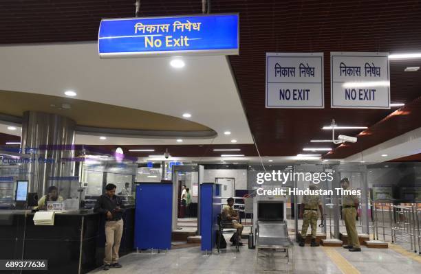 Newly opened metro station from ITO to Kashmere Gate section, after Union Minister of Urban Development M. Venkaiah Naidu, and Chief Minister of...