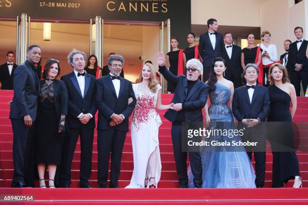Jury members Will Smith, Agnes Jaoui, Paolo Sorrentino, Gabriel Yared, Jessica Chastain, President of the jury Pedro Almodovar and jury members Fan...