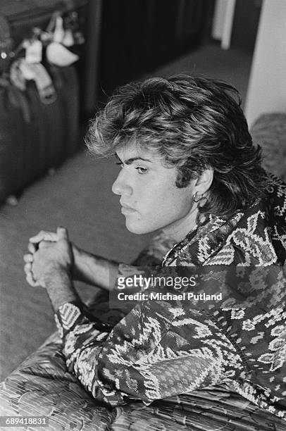 George Michael 1985 Photos and Premium High Res Pictures - Getty Images