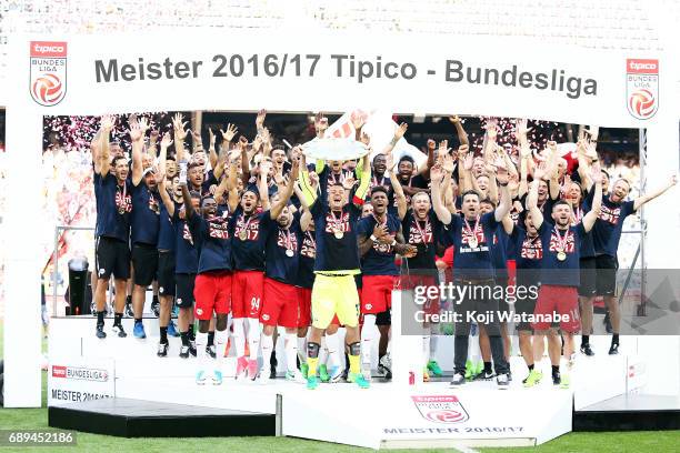 Alexander Walke of Red Bull Salzburg players celebrate with the trophy during the Austrian Bundesliga match between Red Bull Salzburg and Cashpoint...