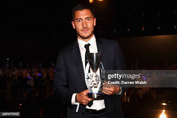 Eden Hazard of Chelsea poses with the Goal of the season award during the Chelsea Player of the Year awards at Battersea Evolution on May 28, 2017 in...