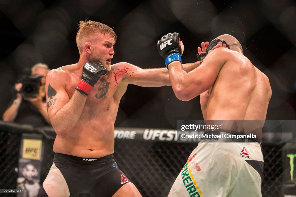 UFC Fight Night: Gustafsson v Teixeira