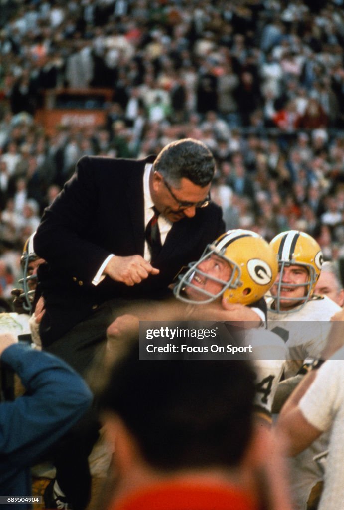 Super Bowl II - Green Bay Packers v Oakland Raiders