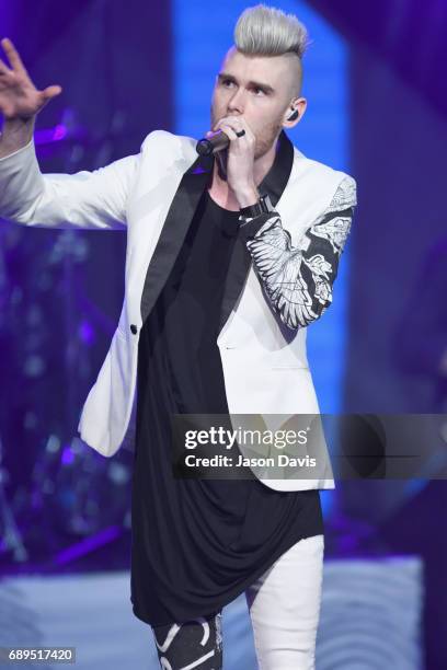 Colton Dixon performs onstage at the 5th Annual KLOVE Fan Awards at The Grand Ole Opry on May 28, 2017 in Nashville, Tennessee.