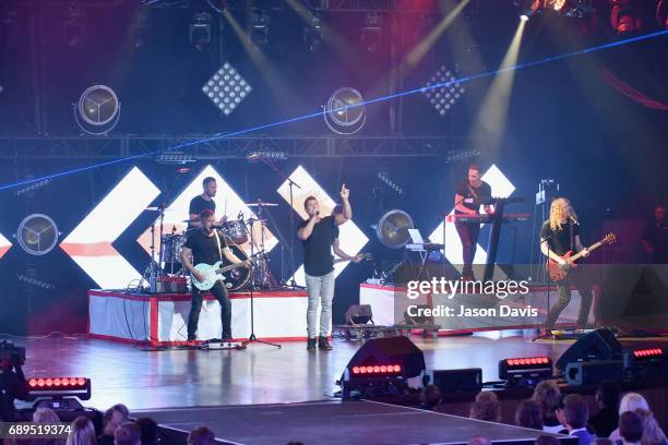 Jeremy Camp performs onstage at the 5th Annual KLOVE Fan Awards at The Grand Ole Opry on May 28, 2017 in Nashville, Tennessee.