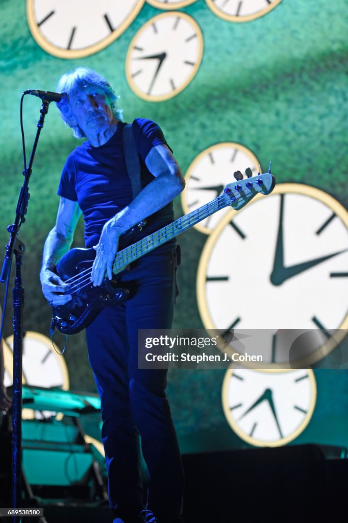 Roger Waters In Concert - Louisville, Kentucky