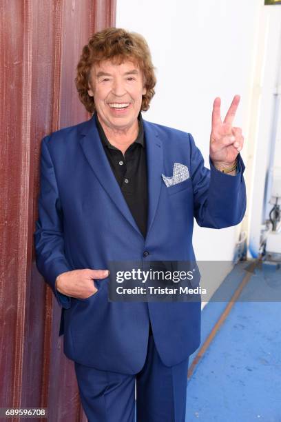 Tony Marshall attends the ARD Live TV Show 'Immer wieder Sonntags' in Rust at the Europa-Park on May 28, 2017 in Rust, Germany.