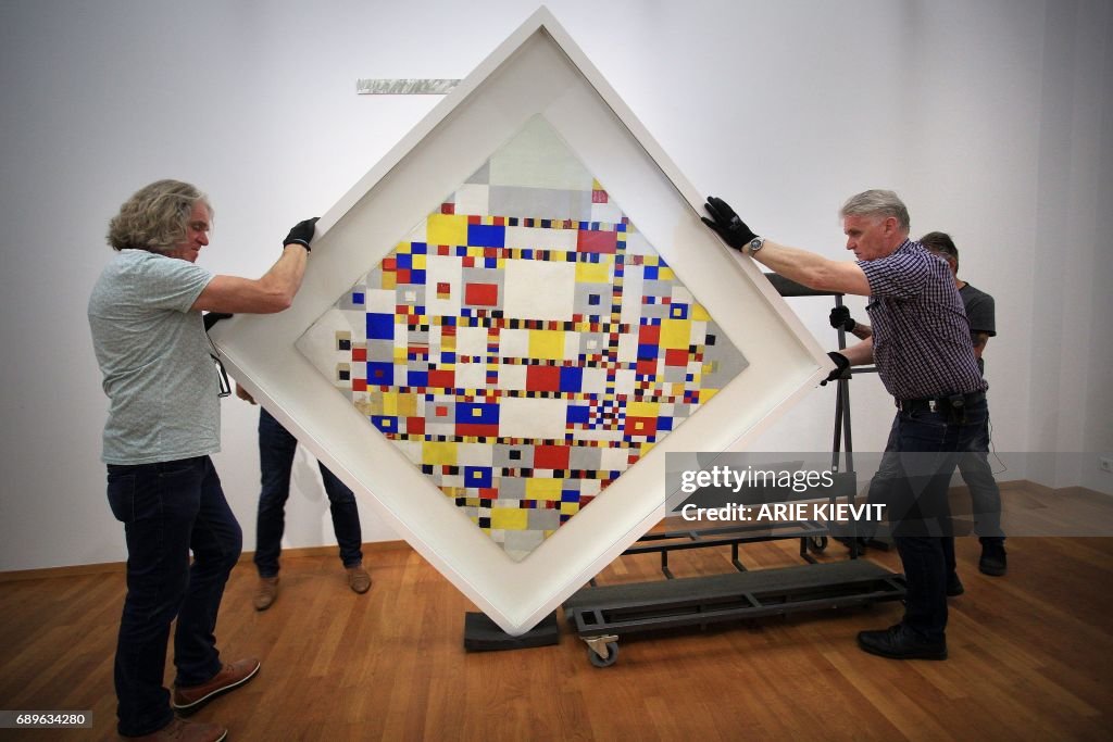 NETHERLANDS-MUSEUM-CULTURE-MONDRIAN