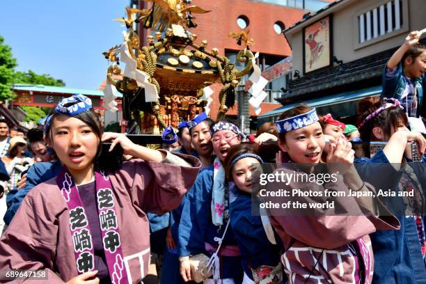 sanja matsuri (festival) / asakusa shrine and sensoji temple - mikoshi stock pictures, royalty-free photos & images