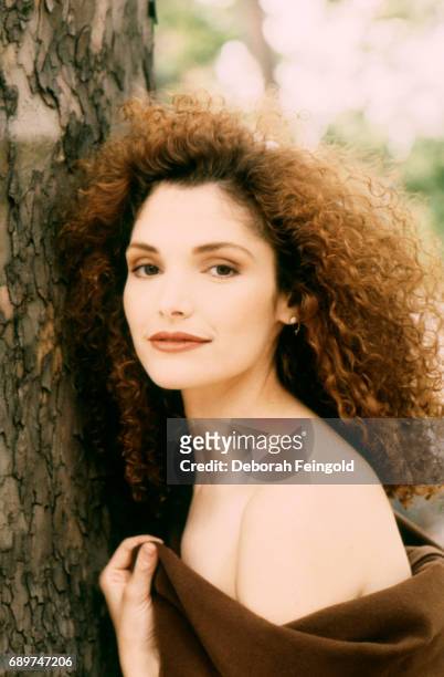 Deborah Feingold/Corbis via Getty Images) NEW YORK Actress Mary Elizabeth Mastrantonio poses for a portrait in 1989 in New York City, New York.