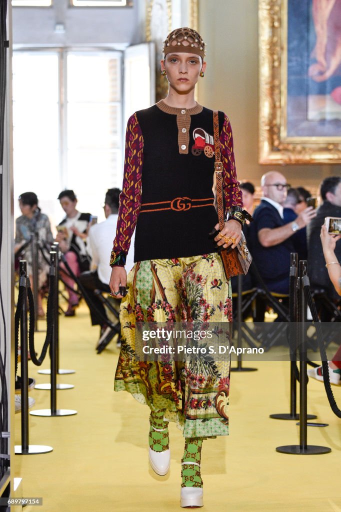 Gucci Cruise 2018 - Runway