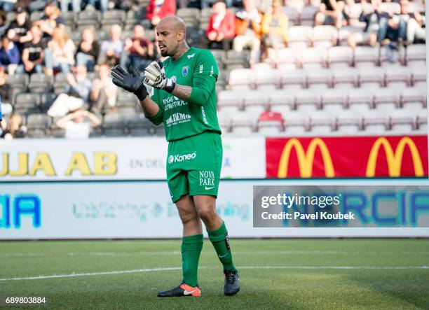 Joschua Wicks, goalkeepeer of IK Sirius FK during the Allsvenskan match Between Orebro SK and IK Sirius FK at Behrn Arena on May 29, 2017 in Orebro,...