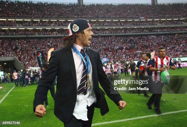 Matias Almeyda coach of Chivas celebrates the championship after winning the Final second leg match between Chivas and Tigres UANL as part of the...