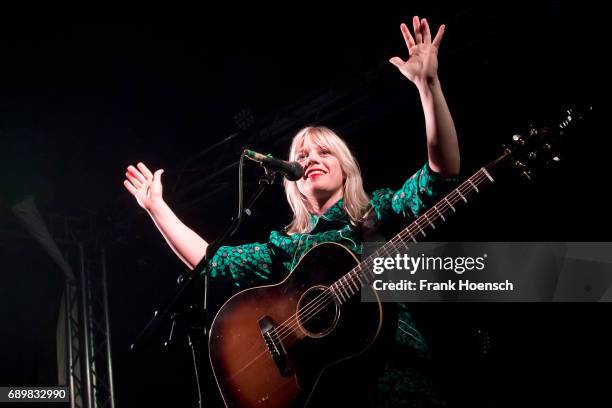 Basig Singer 157 Basia Bulat Photos & High Res Pictures - Getty Images