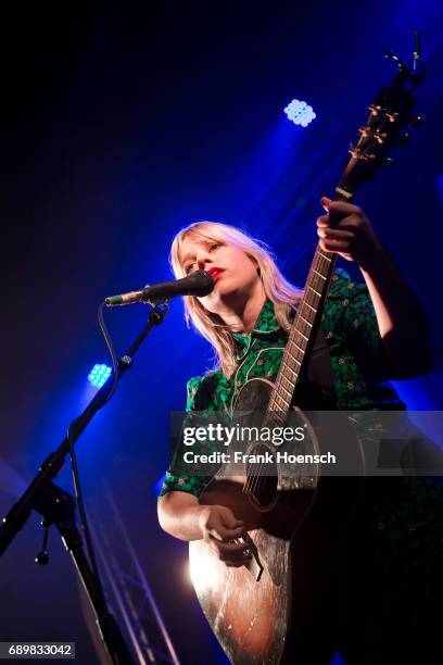 Basig Singer 157 Basia Bulat Photos & High Res Pictures - Getty Images