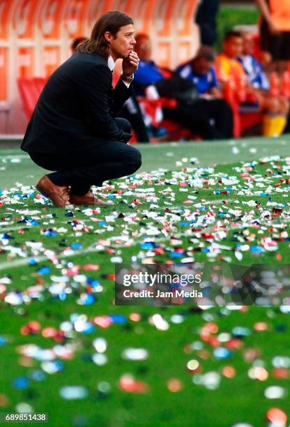 Matias Almeyda coach of Chivas looks on during the Final second leg match between Chivas and Tigres UANL as part of the Torneo Clausura 2017 Liga MX...