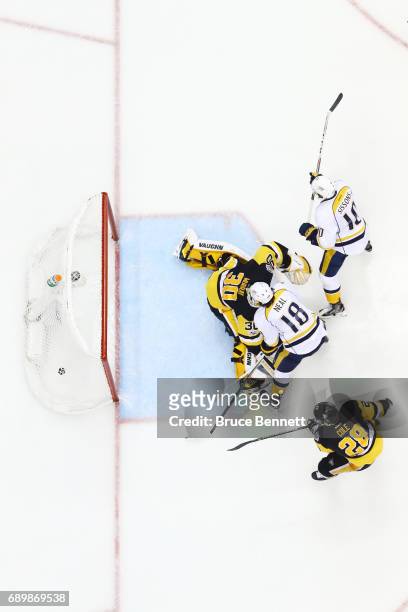 Colton Sissons of the Nashville Predators scores a goal past Matt Murray of the Pittsburgh Penguins during the third period in Game One of the 2017...