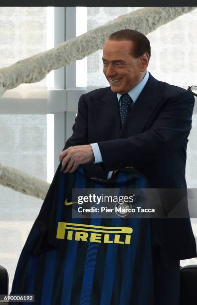 Silvio Berlusconi attends Rosa Camuna awards at Palazzo Lombardia on May 30, 2017 in Milan, Italy.