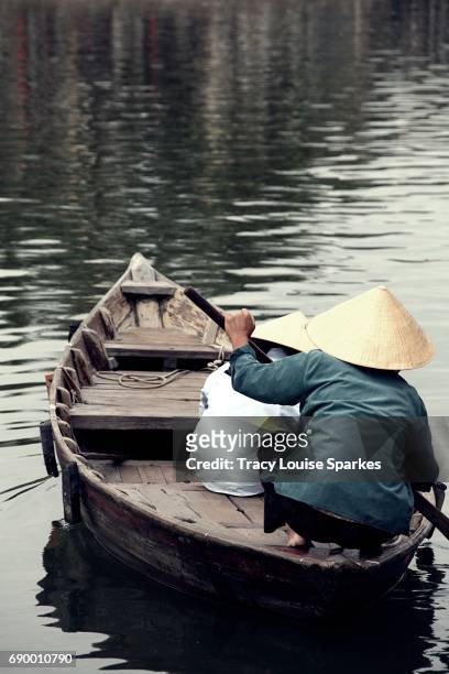rowing - louise tracy fotografías e imágenes de stock