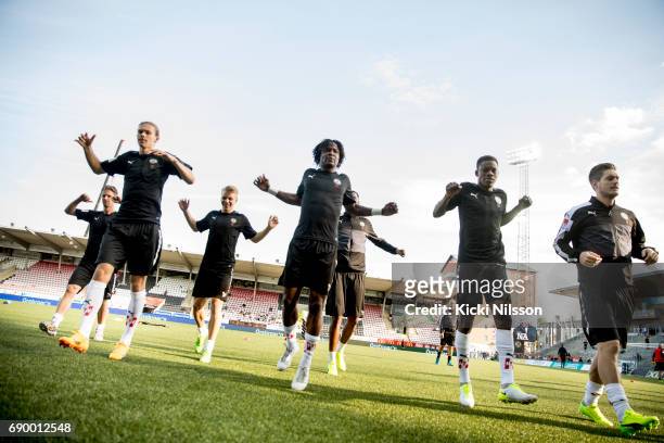 Orebro SK during the warm up to the Allsvenskan match between Orebro SK and IK Sirius FK at Behrn Arena on May 29, 2017 in Orebro, Sweden.