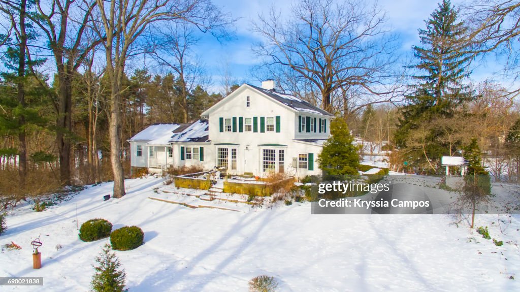 Farmhouse Scenics in Winter in Ohio