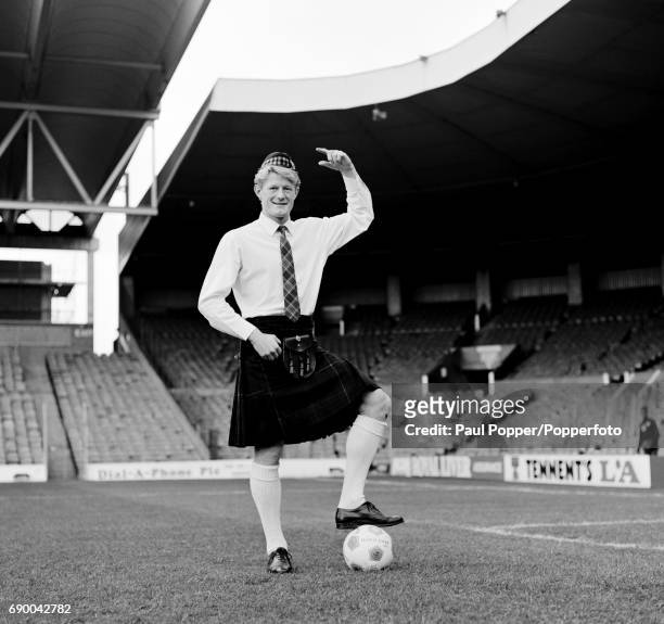 Manchester City and Scotland footballer Colin Hendry wearing a kilt at Maine Road in Manchester circa 1990.