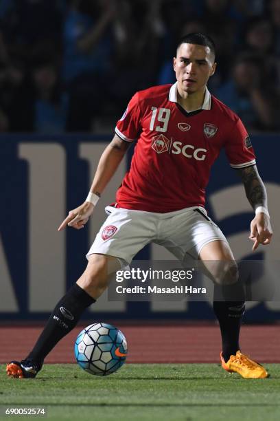 Traistan Do of Muangthong United in action during the AFC Champions League Round of 16 match between Kawasaki Frontale and Muangthong United at...