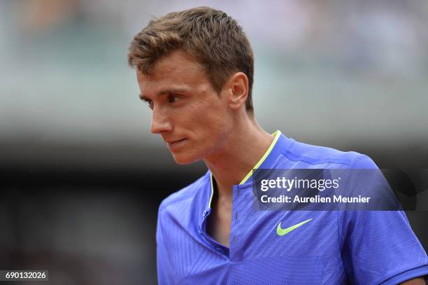 Andrey Kuznetsov of Russia reacts during his men's single match against Andy Murray of Great Britain on day three of the 2017 French Open at Roland...