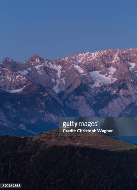 bavaria alps - wettersteingebirge - sorglos imagens e fotografias de stock