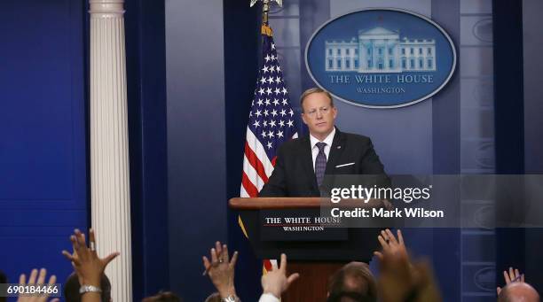 White House Press Secretary Sean Spicer speaks to the media in the briefing room at the White House, on May 30, 2017 in Washington, DC.