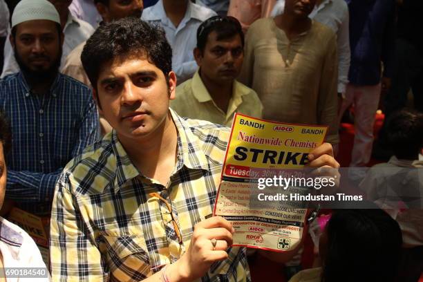 Chemists taking part in demonstration at Jantar Mantar on May 30, 2017 in New Delhi, India. All-India Organisation of Chemists and Druggists...