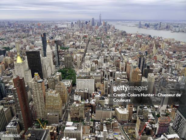 manhattan view #2 - top of empire state building stock pictures, royalty-free photos & images