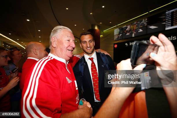 Sam Warbuton of the British & Irish Lions arrives at Auckland International Airport on May 31, 2017 in Auckland, New Zealand.