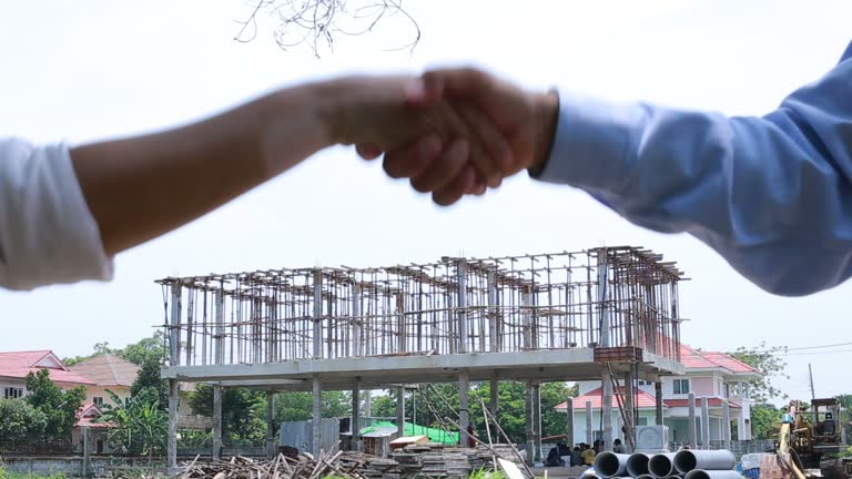 Well Build 526 Well Built Men Stock Videos, Footage, & 4K Video Clips - Getty Images