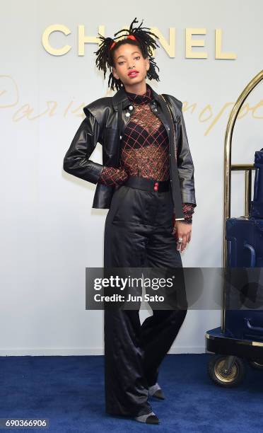 Willow Smith attends the CHANEL Metiers D'art Collection Paris Cosmopolite show at the Tsunamachi Mitsui Club on May 31, 2017 in Tokyo, Japan.